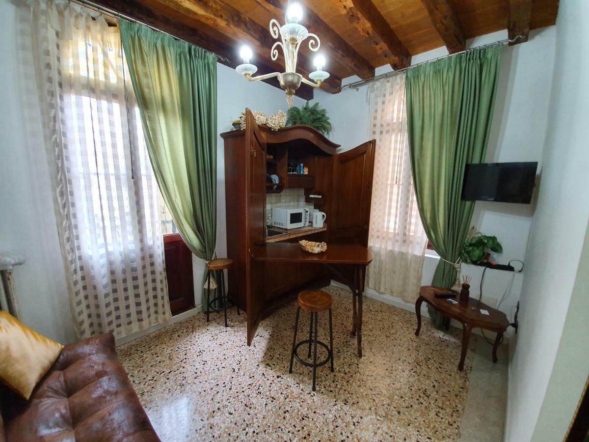 Alloggi Alla Rivetta Venedig Exterior foto